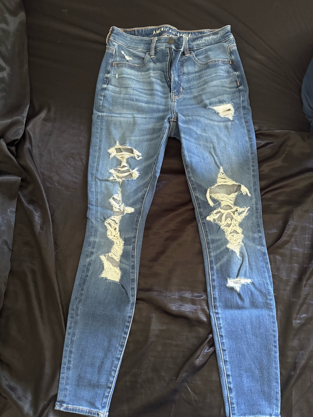 American Eagle Outfitters Distressed Light Blue Skinny Jeans